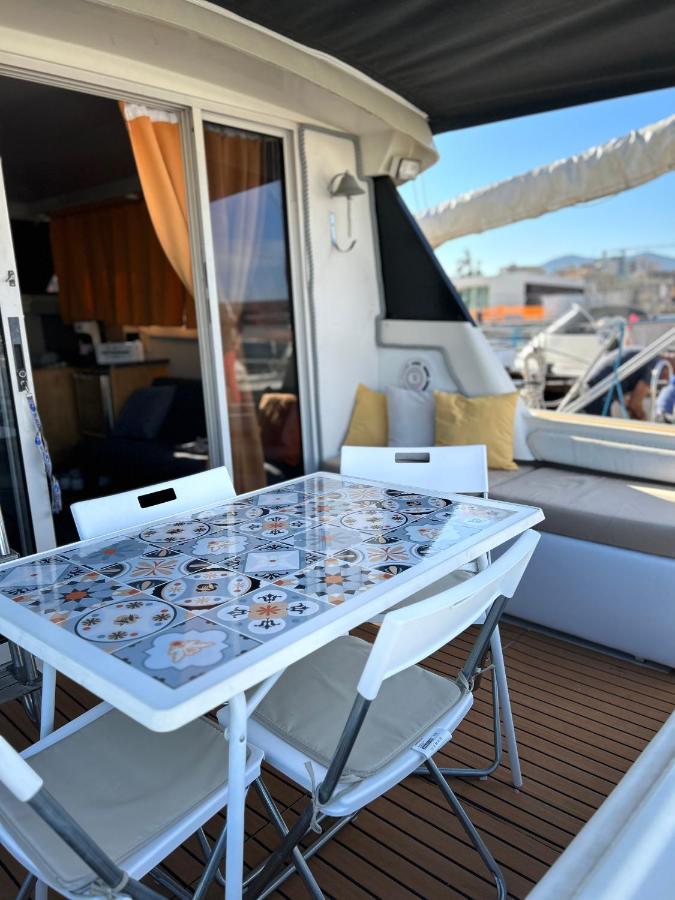 Отель Giorgia House Boat Палермо Экстерьер фото