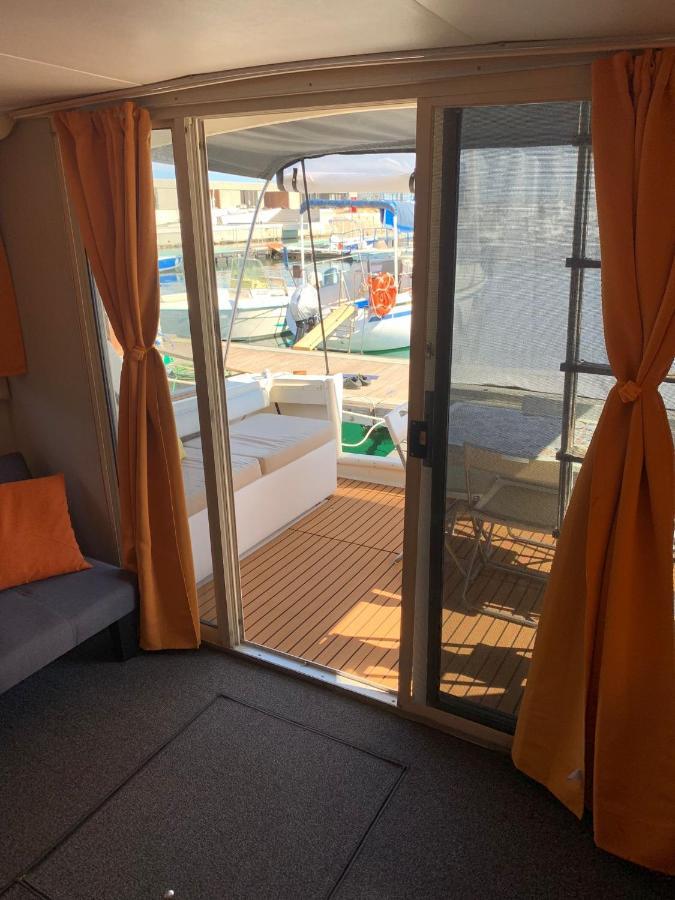 Отель Giorgia House Boat Палермо Экстерьер фото